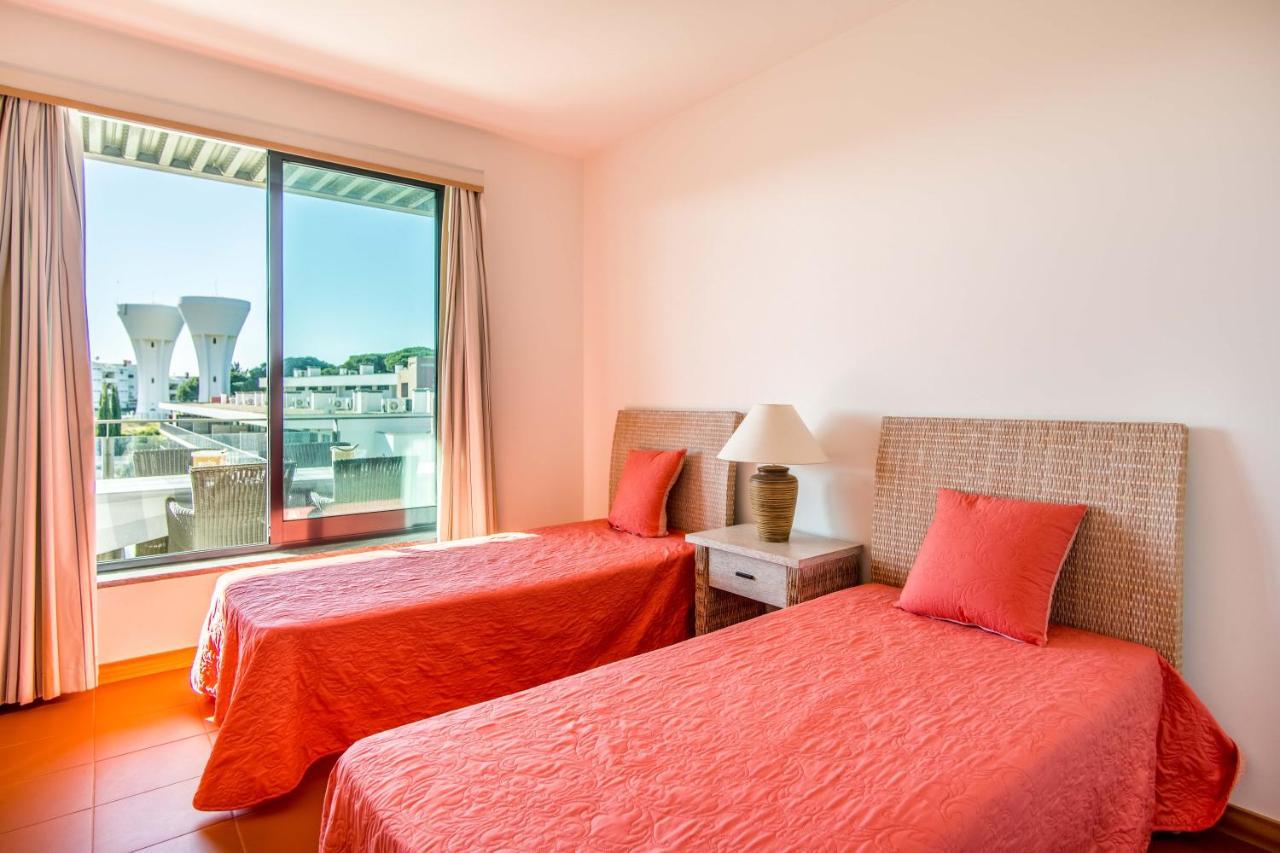 Superbe Appartement Spacieux Avec Terrasse Vue Piscine 빌라모라 외부 사진
