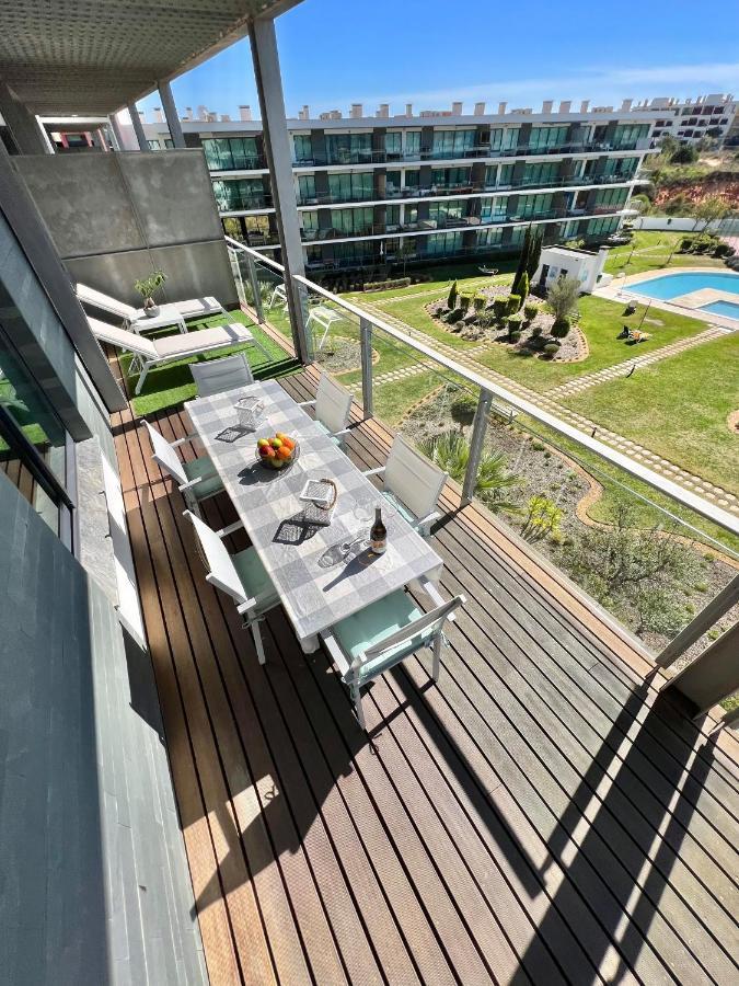 Superbe Appartement Spacieux Avec Terrasse Vue Piscine 빌라모라 외부 사진