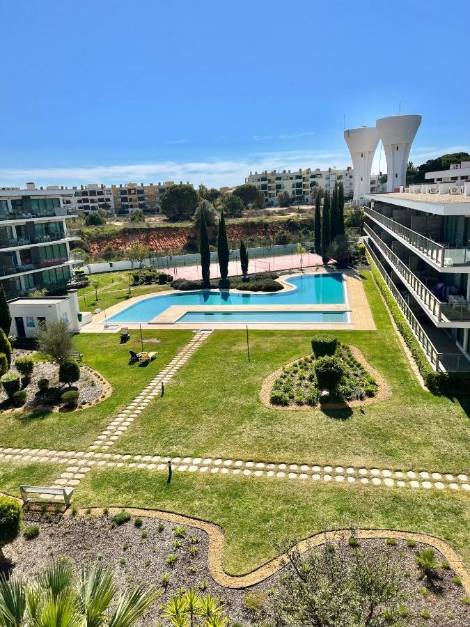 Superbe Appartement Spacieux Avec Terrasse Vue Piscine 빌라모라 외부 사진